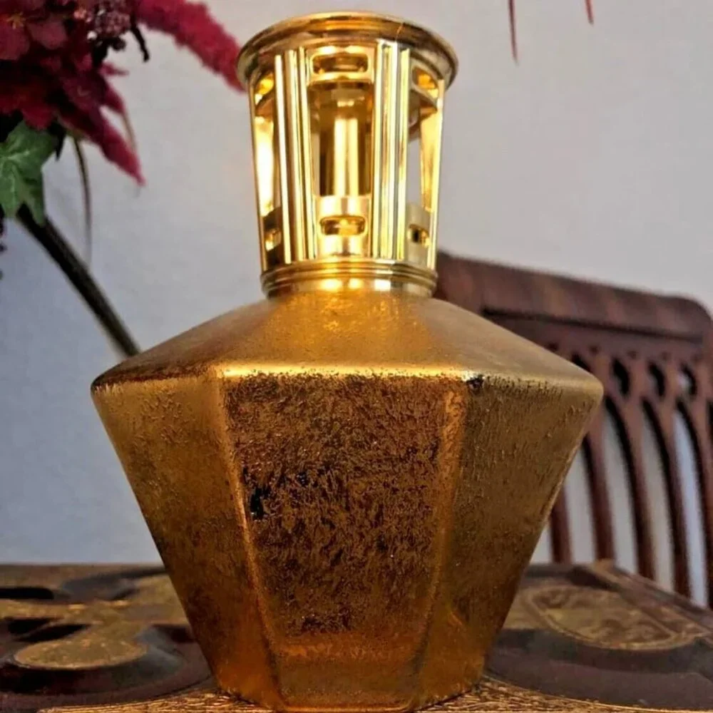 NWT LAMPE BERGER PARIS ASTORIA LIMOGES Fragrance Lamp Porcelain Hand Painted